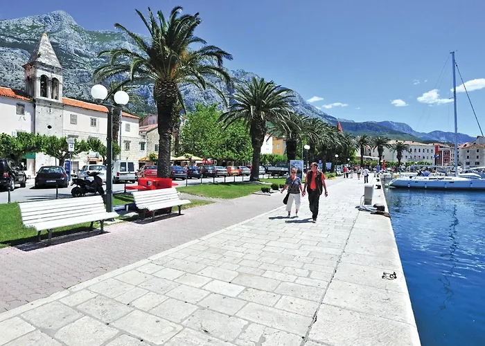 Vukovarska Ii * Makarska